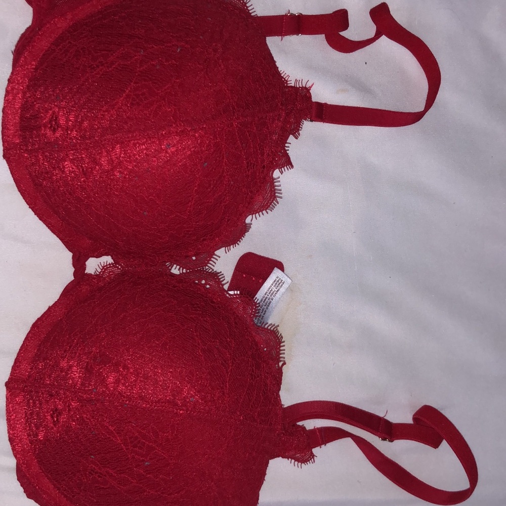Red Lace Bra- Push up